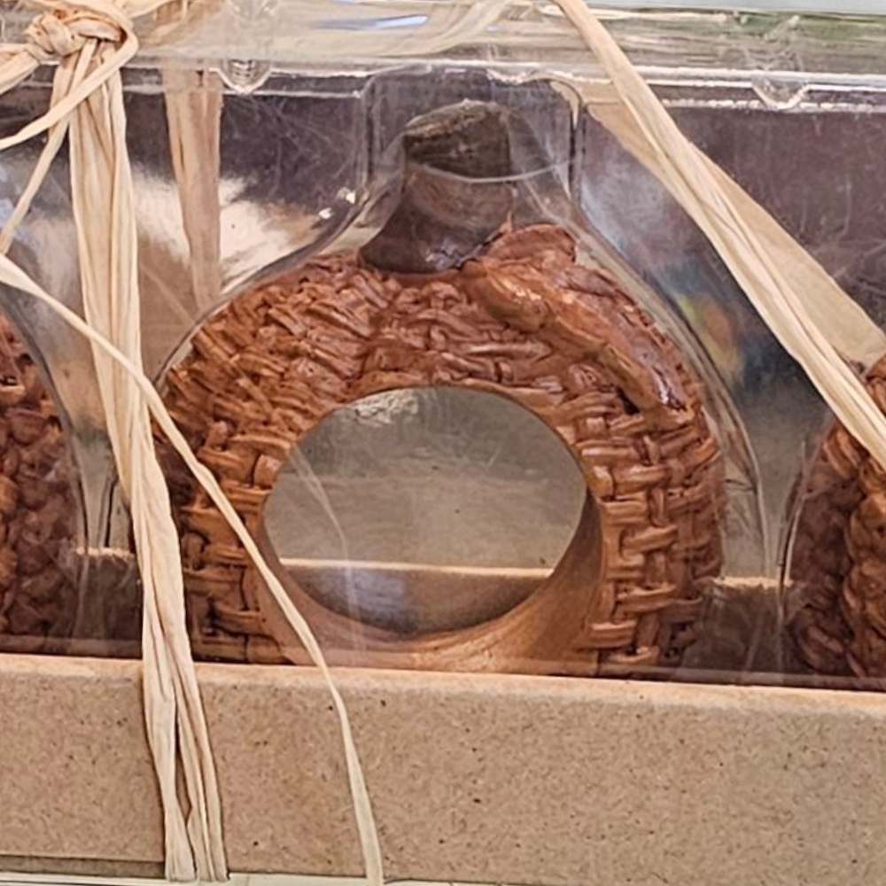 Robert Stanley Thanksgiving Pumpkin Napkin Rings 2 Sets of 4 - Picture 6 of 9